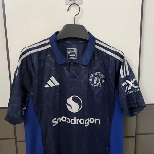 Manchester United Away Jersey 2024/25 photo review